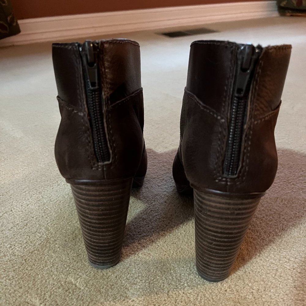 Like New Chocolate Brown Fossil Bobbi Peep-Toe Bootie 8 View 4